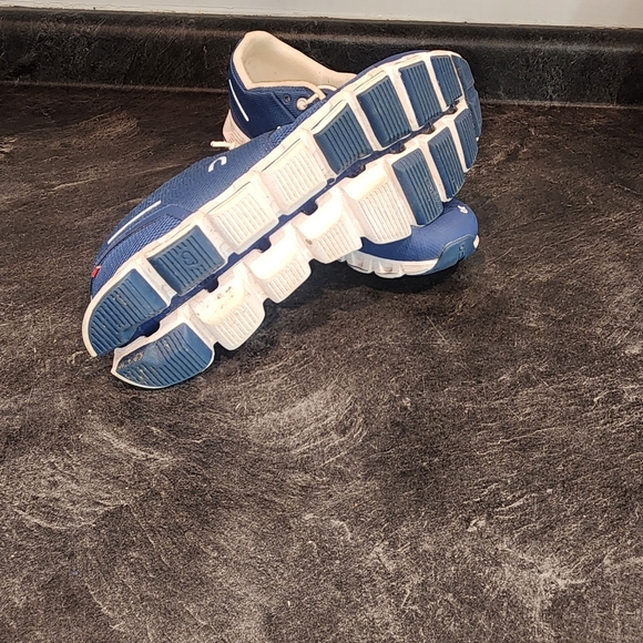 On Cloud womens Flow Denim sneakers size 10 - Picture 5 of 6